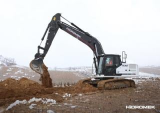 Paletli ekskavatörler Hidromek HMK 230 LC