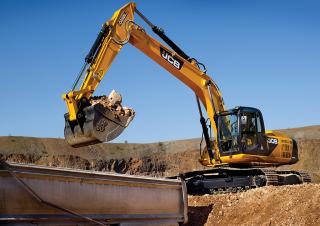 Paletli ekskavatörler JCB JS 240 NLC
