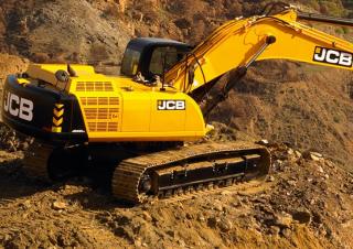 Paletli ekskavatörler JCB JS330 NLC