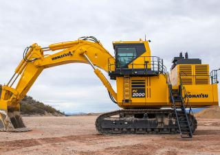 Paletli ekskavatörler Komatsu PC2000-11