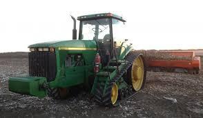 Paletli traktörler John Deere 8400 T
