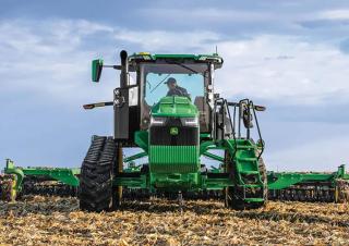 Paletli traktörler John Deere 8RT 370 