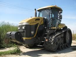 Paletli traktörler Challenger MT765 B