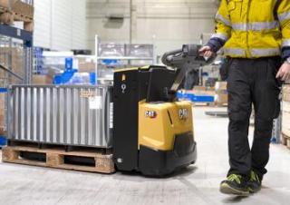 Pallet Jacks Caterpillar NPP16N3