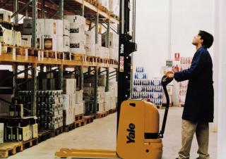 Pallet Stackers Walkie Stackers Yale MS16IL