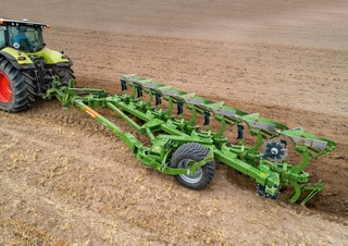 Ploughs Amazone Hektor 7-1000