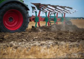 Ploughs Kverneland LS 100