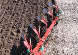 Ploughs Kverneland LS 100