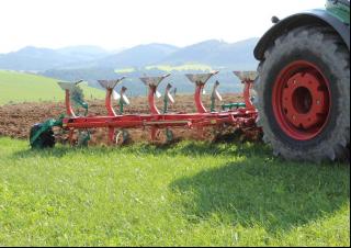 Pulluklar Kverneland EG 85/300