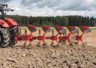 Pulluklar Pöttinger Servo 45 M plus
