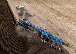 Pulluklar Lemken Titan 18 V U 8+3+1 / 100