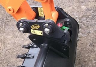 Attachments Quick Couplers Geith Q45MPL4