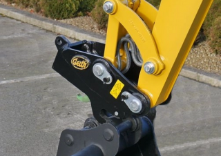 Attachments Quick Couplers Geith QC70-71