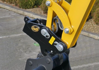 Attachments Quick Couplers Geith QC90