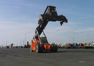 Reach stacker Toyota THD9900-R73