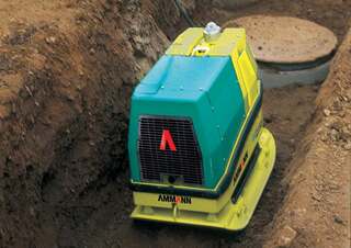 Vibratory Plate Compactors Reversible Vibratory Plate Compactors Ammann APH 1000 TC