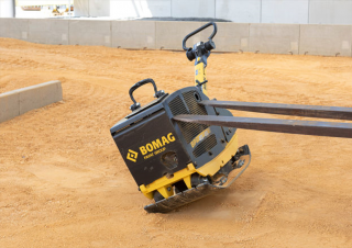 Vibratory Plate Compactors Reversible Vibratory Plate Compactors Bomag BPR 45/45