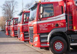 Trucks Rigid Chassis Ginaf X6 4242 TS