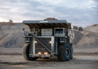 Rigid Dump Trucks Liebherr T 284