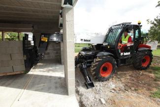 Telehandlers Bobcat T40180 IIIB