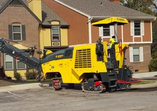 Tracked Asphalt Pavers Bomag BM 1200/35