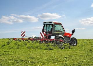 Rotary rakes Fella TH 601 D Hydro