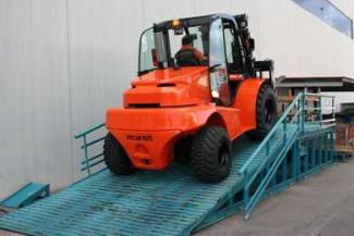 Rough Terrain Forklifts Mast Explorer H 60 DA