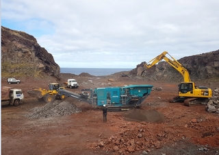 Rubble Recycling Plants Powerscreen Metrotrak