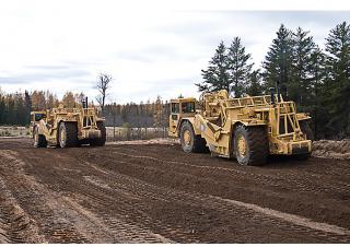 Scrapers Caterpillar 637G Auger