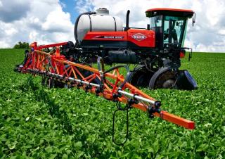Self-propelled field sprayers Kuhn BOXER 2000 H