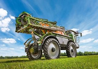 Self-propelled field sprayers Amazone Pantera 4503 (33)