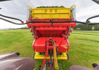 Silage trailers Pöttinger Jumbo 7380 DB