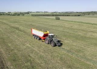 Silage trailers Pöttinger Jumbo 8540