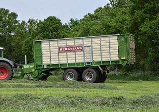 Silage trailers L. Bergmann Shuttle 860 S