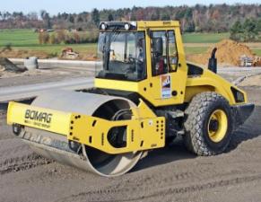 Rollers Single-drum Rollers Bomag BW 213 DH-4