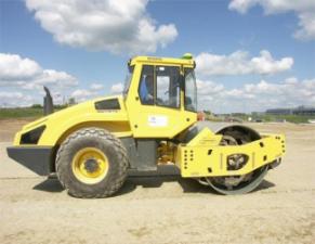Rollers Single-drum Rollers Bomag BW 213 DH-4 BVC