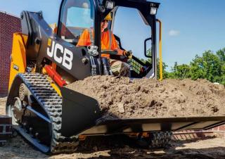 Skid Steer Loaders JCB 215T