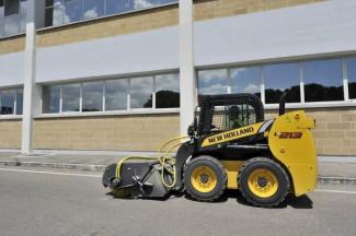Skid Steer Loaders New Holland L213