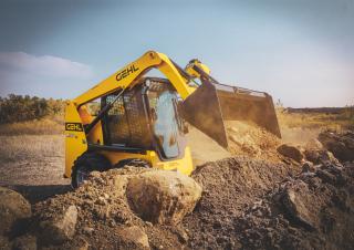 Skid Steer Loaders Gehl R165