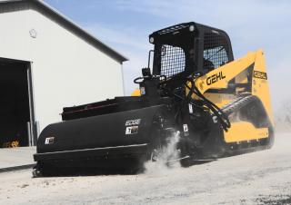 Skid Steer Loaders Gehl RT165