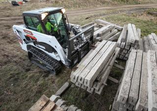 Skid Steer Loaders Bobcat T450