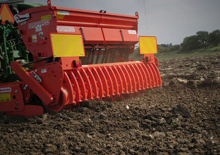 Sowing machines Gaspardo Compagna Delfino 3000