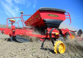 Sowing machines Väderstad Rapid 400S