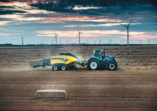 Square balers New Holland BB 870 Plus