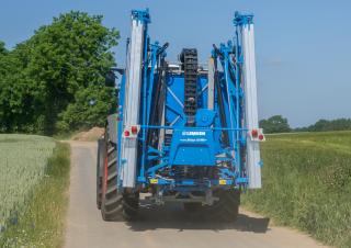 Tarla püskürtücüler Lemken Sirius 10/1300