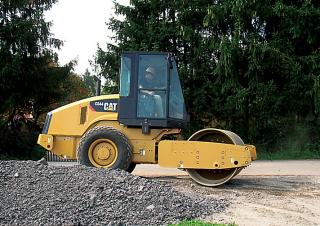 Silindirler Tek silindirli makaralar Caterpillar CS44