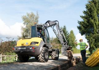 Tekerlekli ekskavatörler Mecalac 12MTX