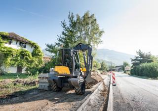 Tekerlekli ekskavatörler Mecalac 12MTX