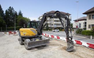 Tekerlekli ekskavatörler Mecalac 714 MW e