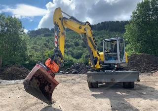 Attachments Tiltrotators Kinshofer TR045NOX